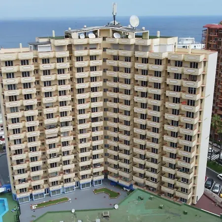 One Bedroom With Spectacular Views, Atlantic Ocean Daire