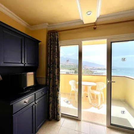 Daire One Bedroom With Spectacular Views, Atlantic Ocean Puerto de la Cruz (Tenerife)