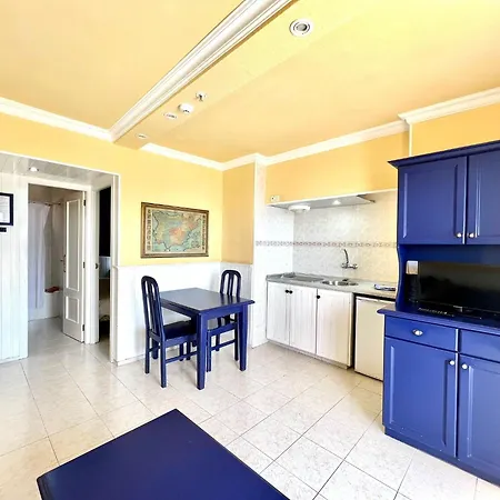 Daire One Bedroom With Spectacular Views, Atlantic Ocean