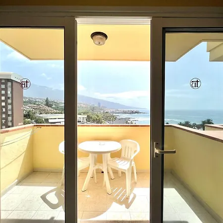 One Bedroom With Spectacular Views, Atlantic Ocean Daire
